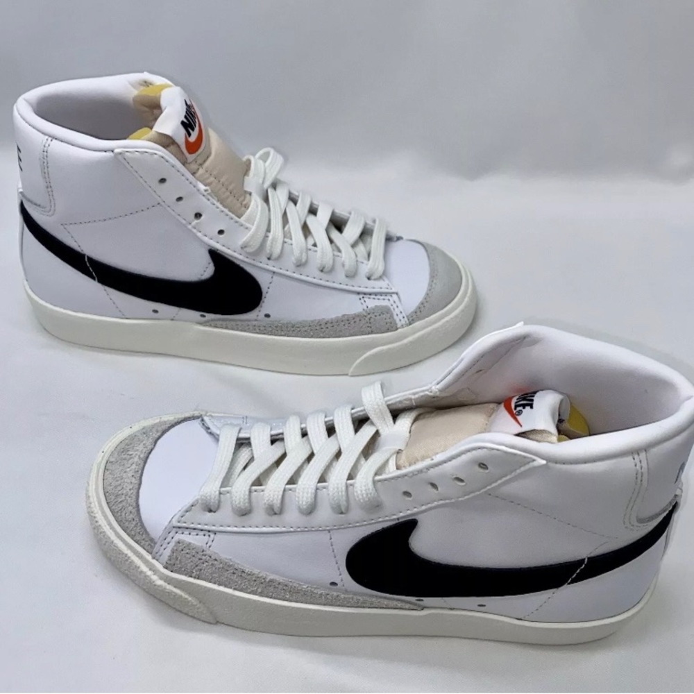 Nike White Men's Shoes
